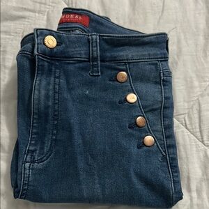 GUESS Women's Blue skinny Jeans-rose gold button details (28)